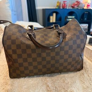 Louis Vuitton speedy 30